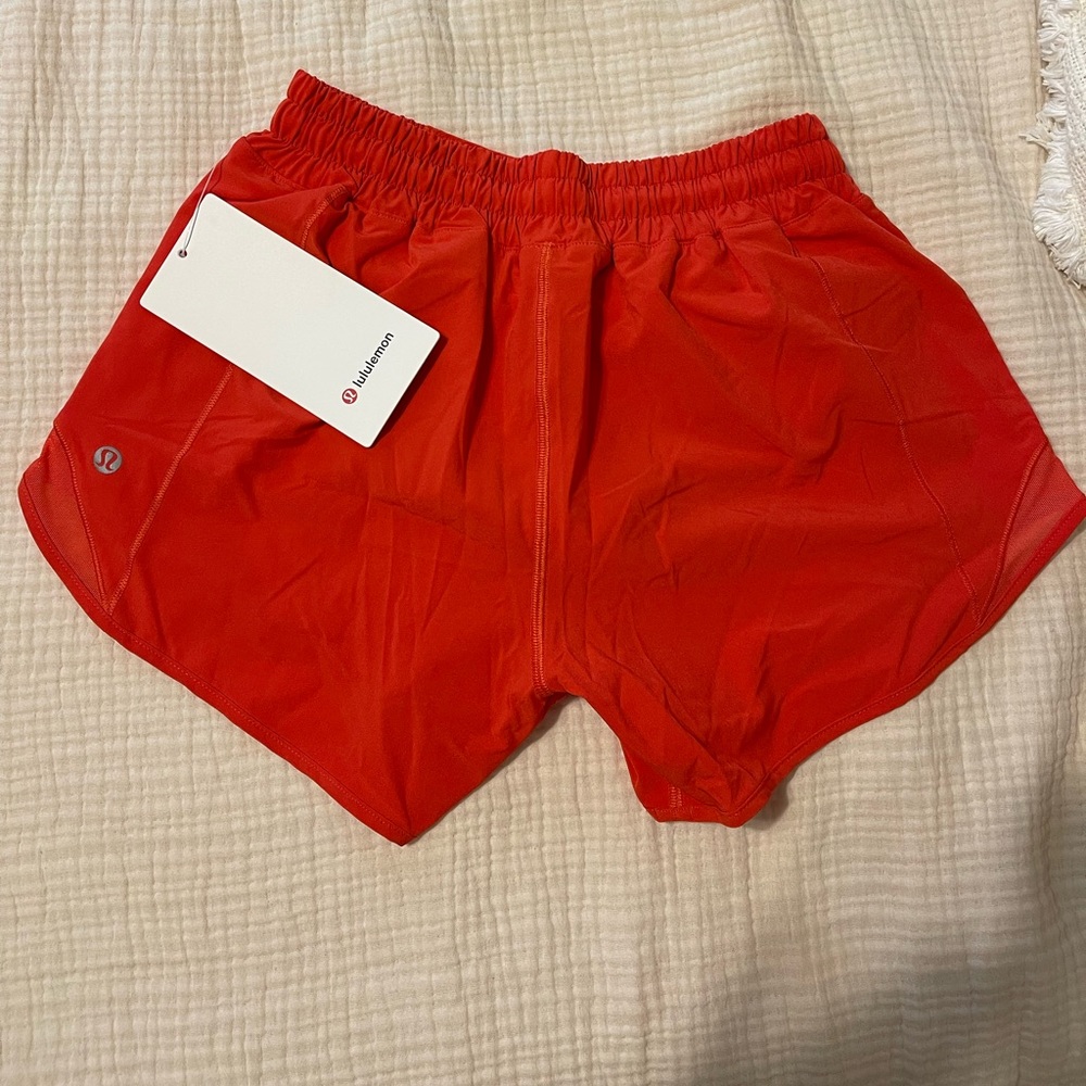 Lululemon Hotty Hot shorts